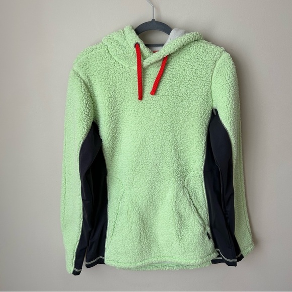 Cabela’s Women’s Fleece Plush Pullover Lime Green Warm Sweatshirt Hoodie Medium - Picture 1 of 6